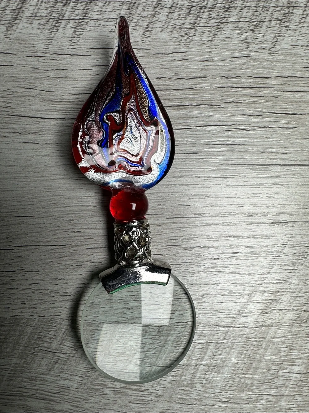 Vintage Pier 1 Blown Glass Magnifier Loupe~ Red, Blue, Silver Swirl - 5” in Box